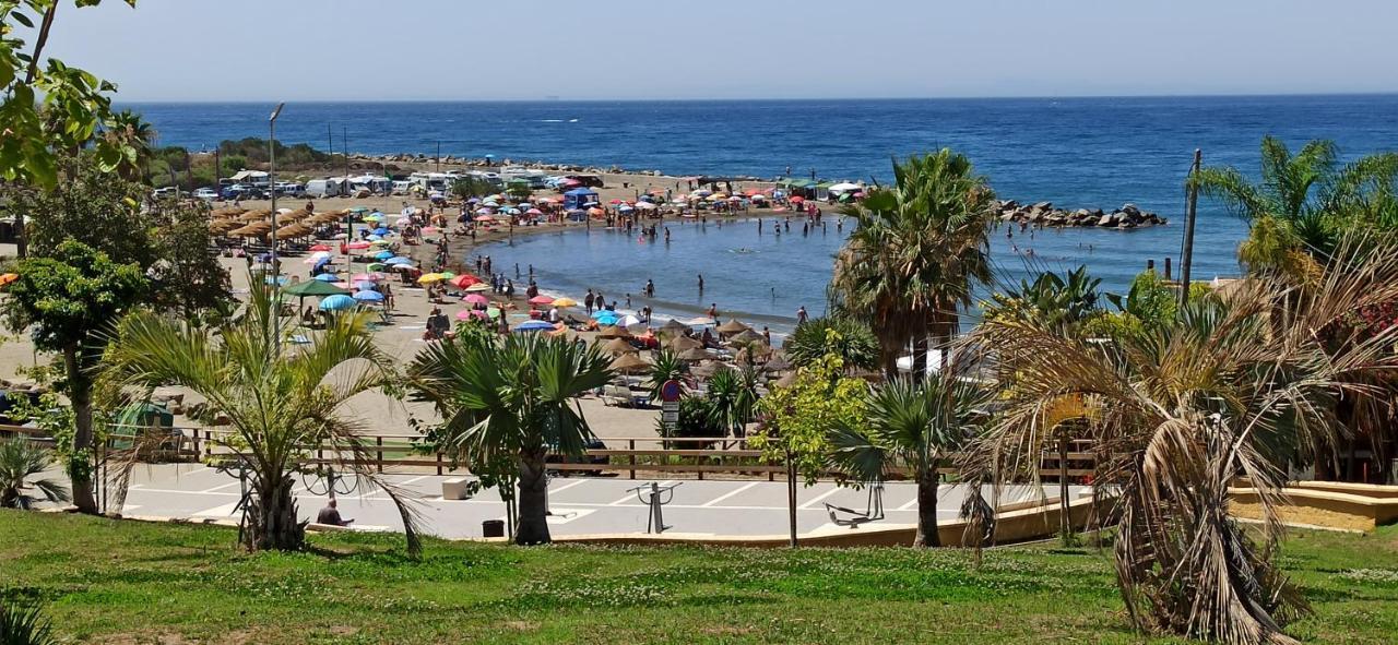 Junto A La Playa Del Cristo Cerca Del Puerto Apartamento Estepona Exterior foto