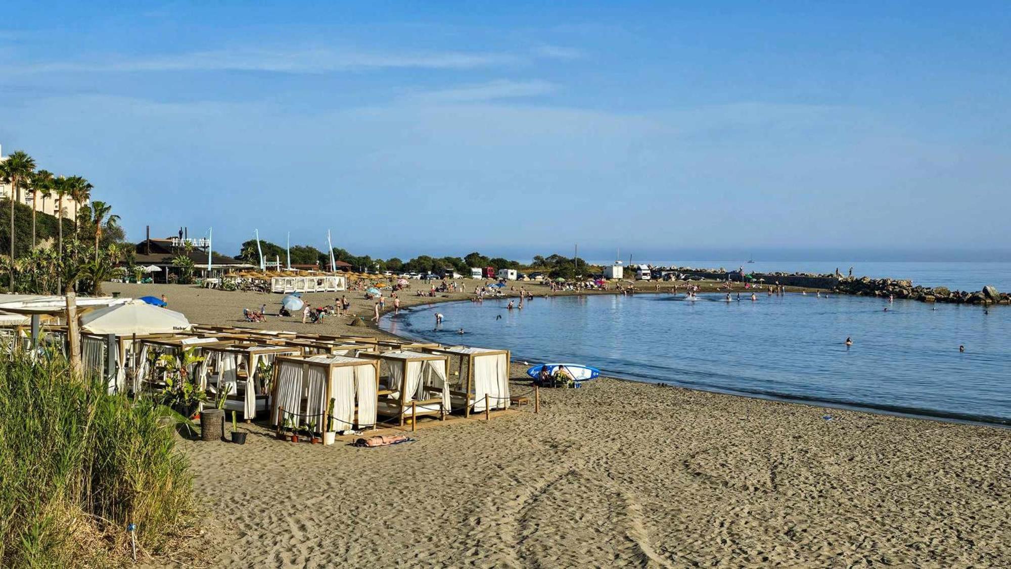 Junto A La Playa Del Cristo Cerca Del Puerto Apartamento Estepona Exterior foto